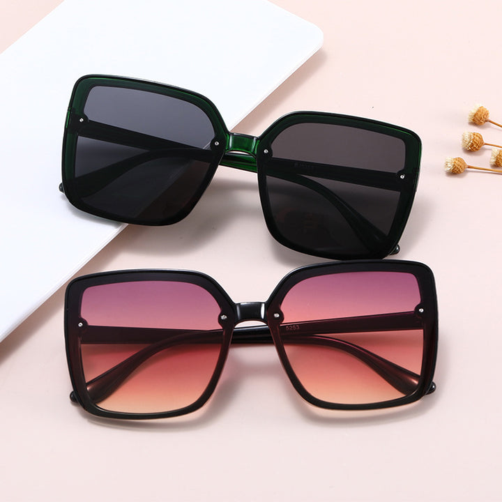 Women's Oversized Square Sunglasses with Contrasting Frame Kalsten