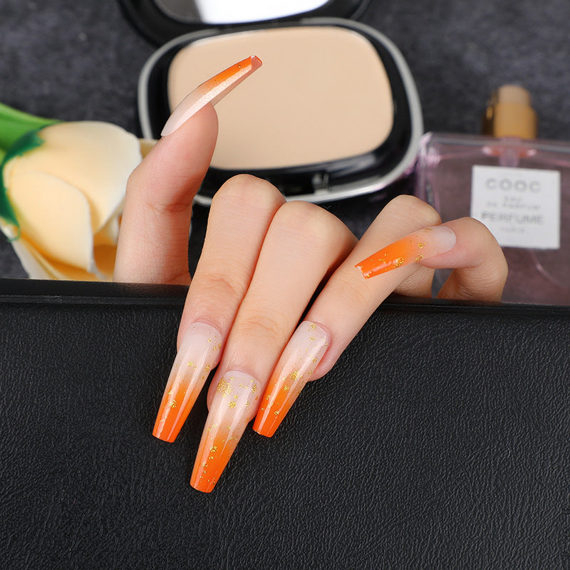 Elegant artificial nails with gold accents Kalsten