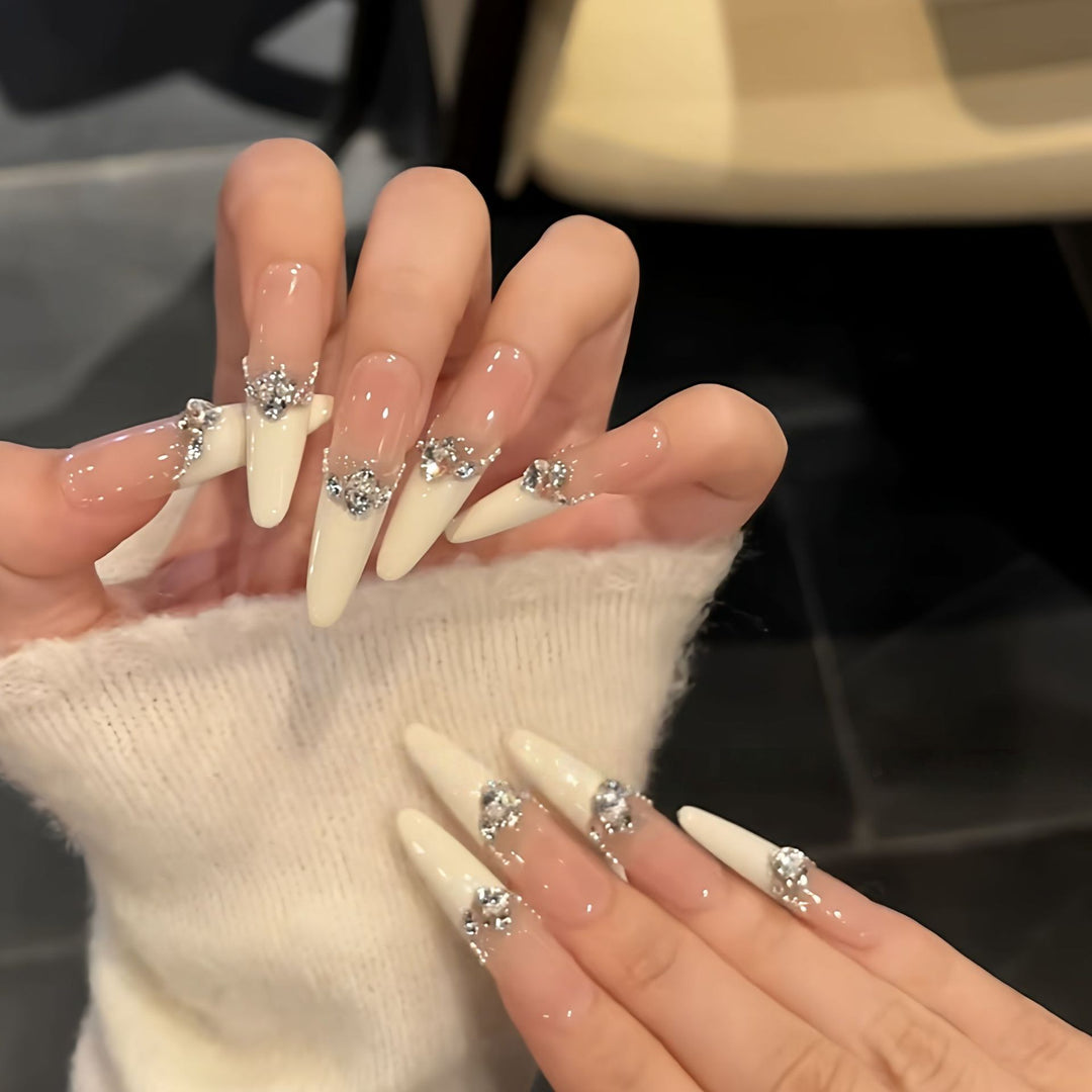 Elegant Decorated Artificial Nail Set Kalsten