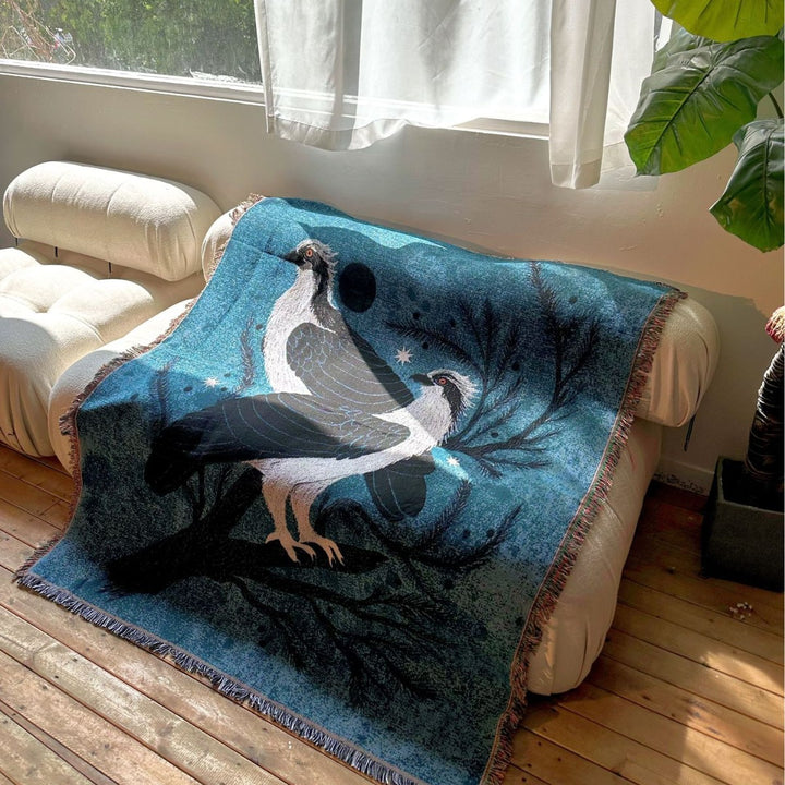 Artistic Nature-Inspired Throw Blanket