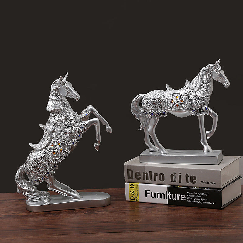 Elegant and artistic horse figure Kalsten