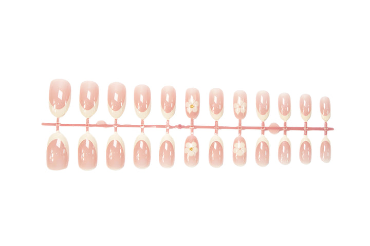 Artificial nail set with elegant flower and French tip embellishments Kalsten