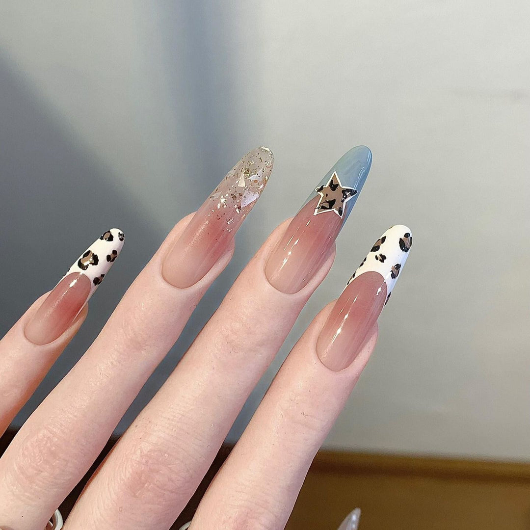 Artificial nails with creative glitter effect and animal design Kalsten