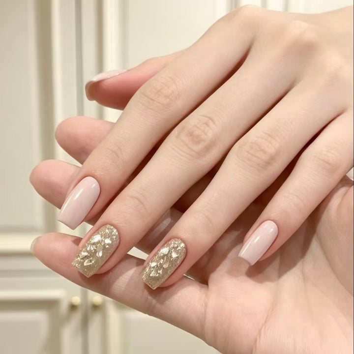 Glamorous Acrylic Nail Art Extensions