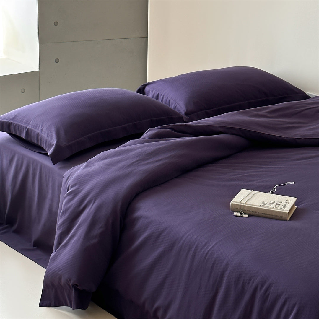 High-quality cotton satin bedding set with fine satin binding