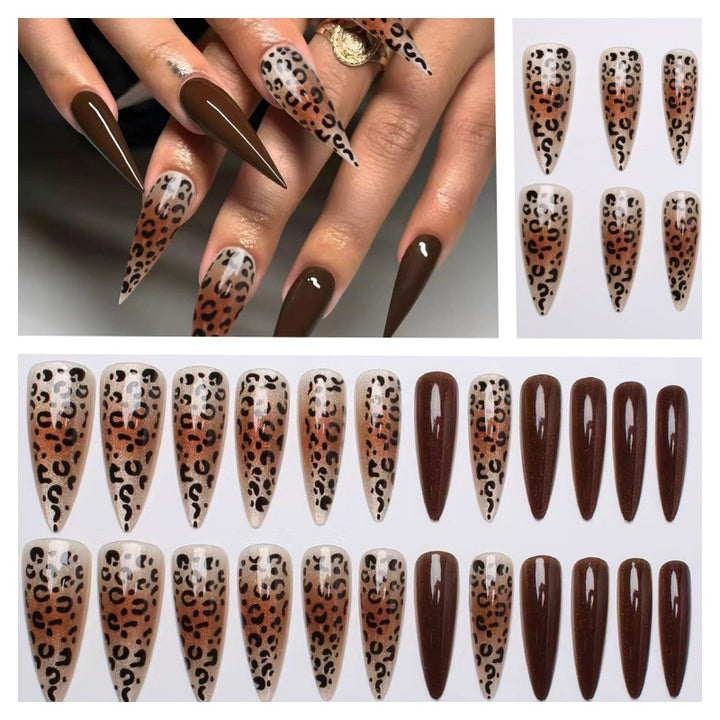 Elegant designed artificial nails Kalsten