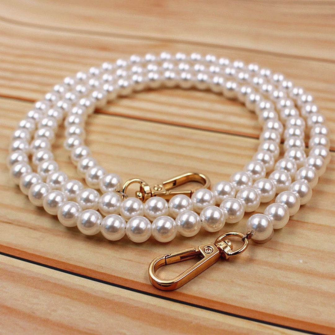 Elegant Beaded Necklace Kalsten