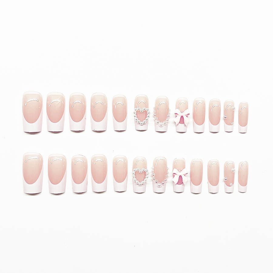 Artificial nail set with elegant 3D flowers and pearl embellishments Kalsten