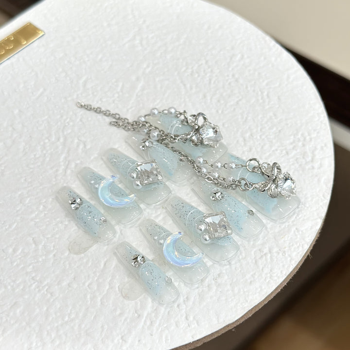 Glittering Press-On Nail Art Set with Celestial Accents