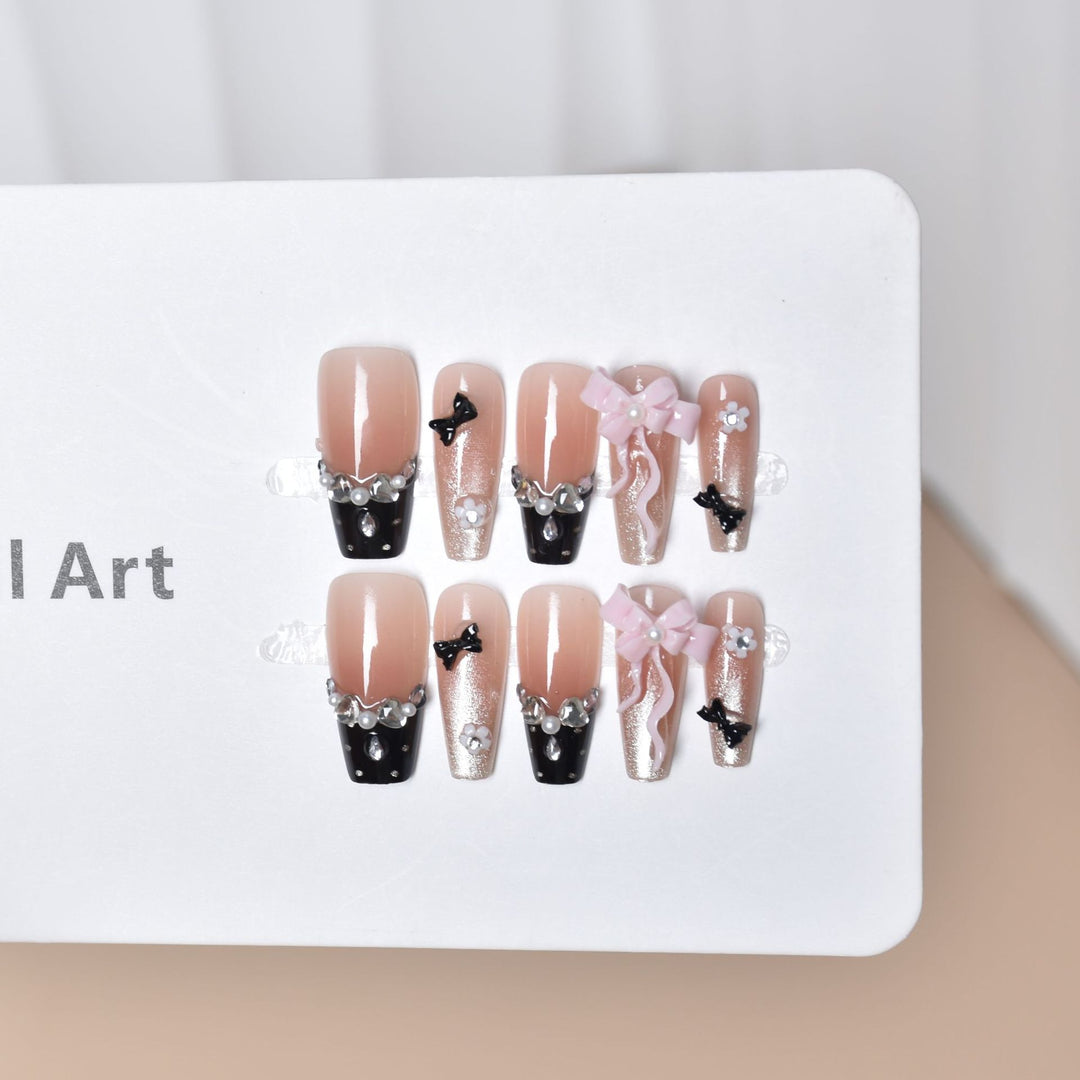Elegant Decorative Press-On Nail Art Set Kalsten