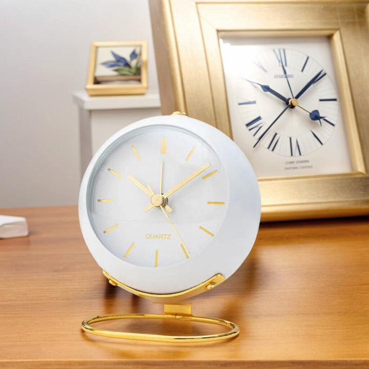 Table clock in elegant retro design Kalsten