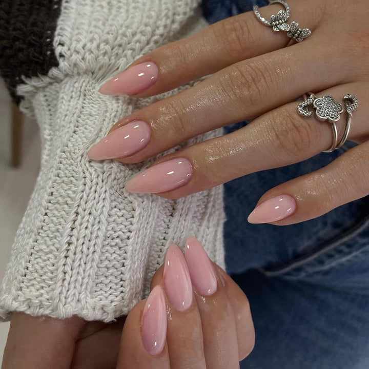 Artificial nail set in elegant stiletto shape Kalsten