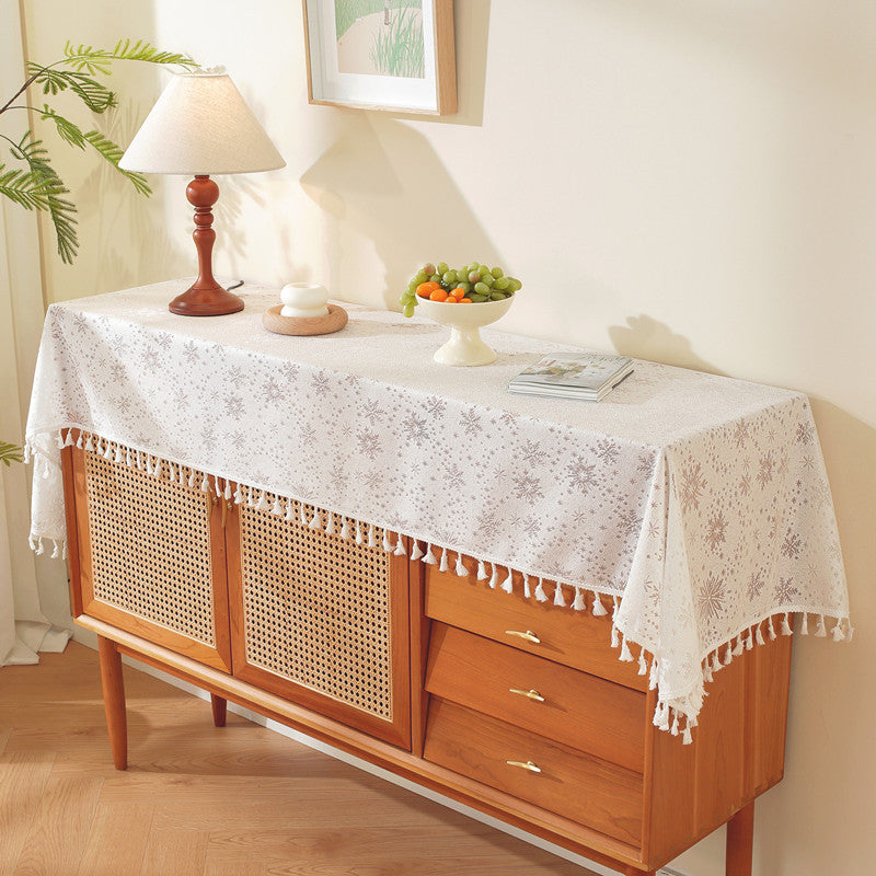 Decorative Leaf Pattern Tablecloth