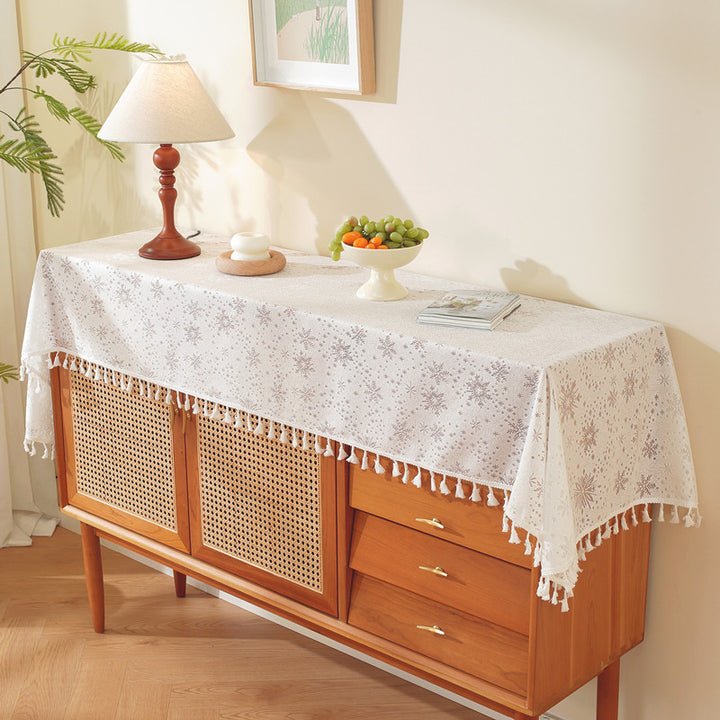 Decorative Leaf Pattern Tablecloth