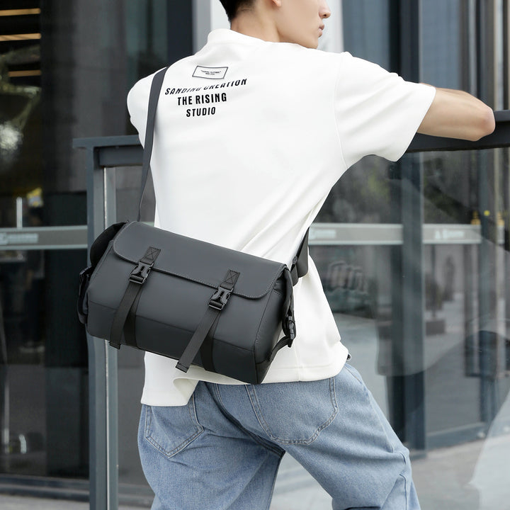 Modern Waterproof Messenger Bag Kalsten