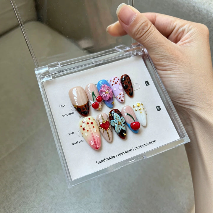 Customizable Artistic Press-On Nail Set