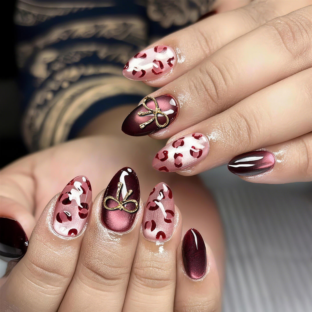 Creative Leopard Print Press-On Nail Art Set