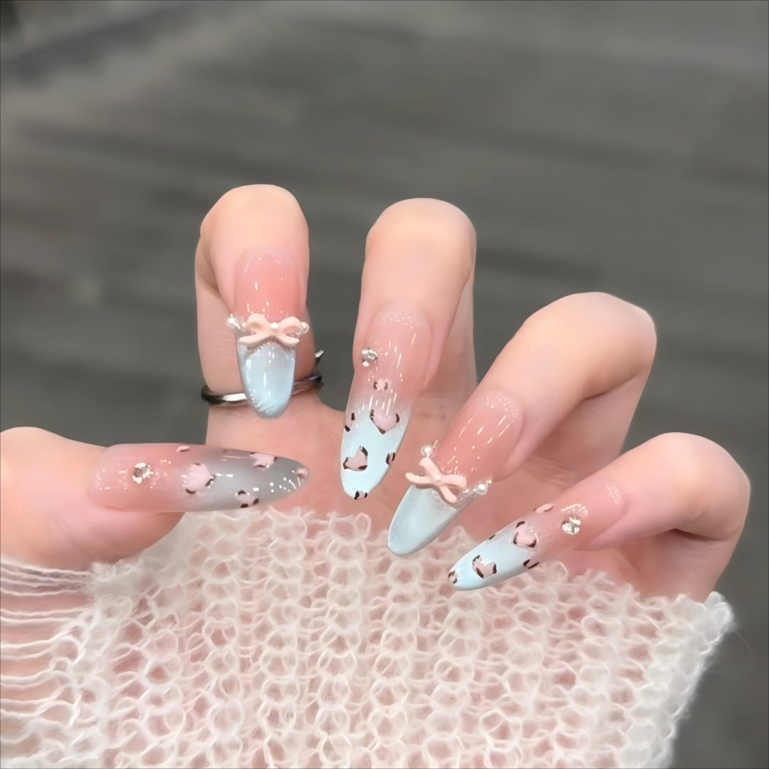 Decorative Heart Design Press-On Nail Set Kalsten