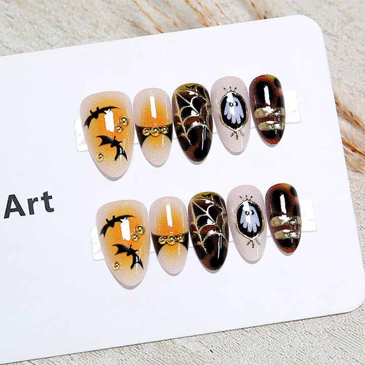 Artificial nails with Halloween motifs and glitter details Kalsten