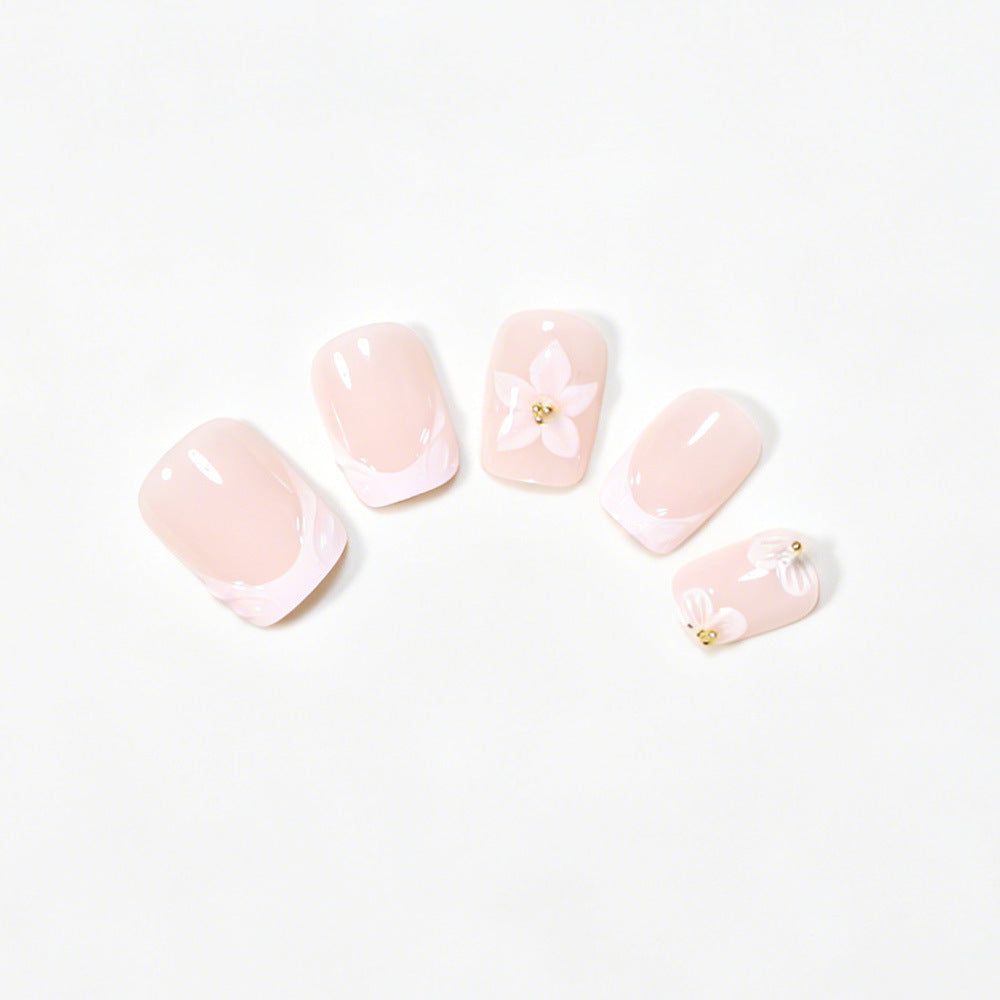 Elegant Floral Nail Extensions Kalsten