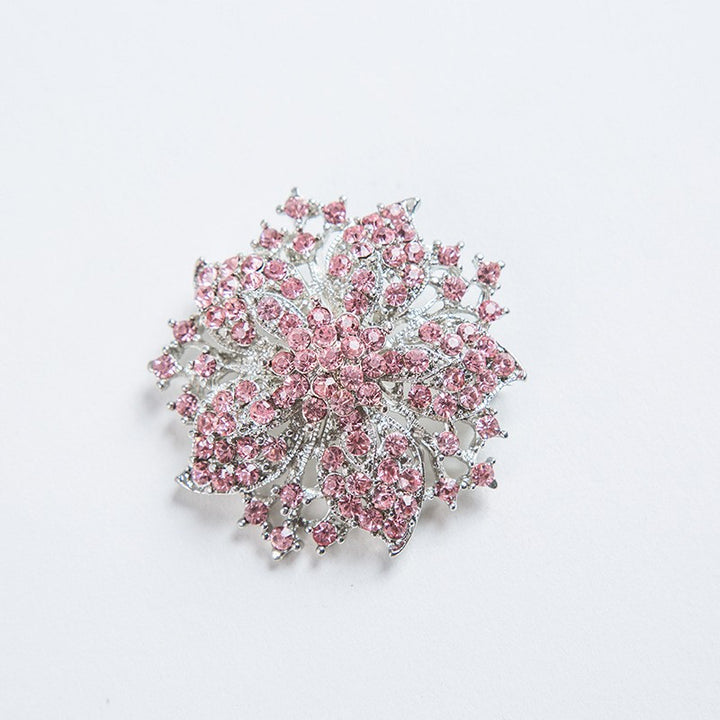 Glamorous brooch with crystals Kalsten
