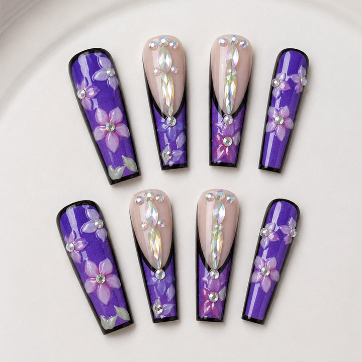 Decorative Floral Themed Press-On Nails
