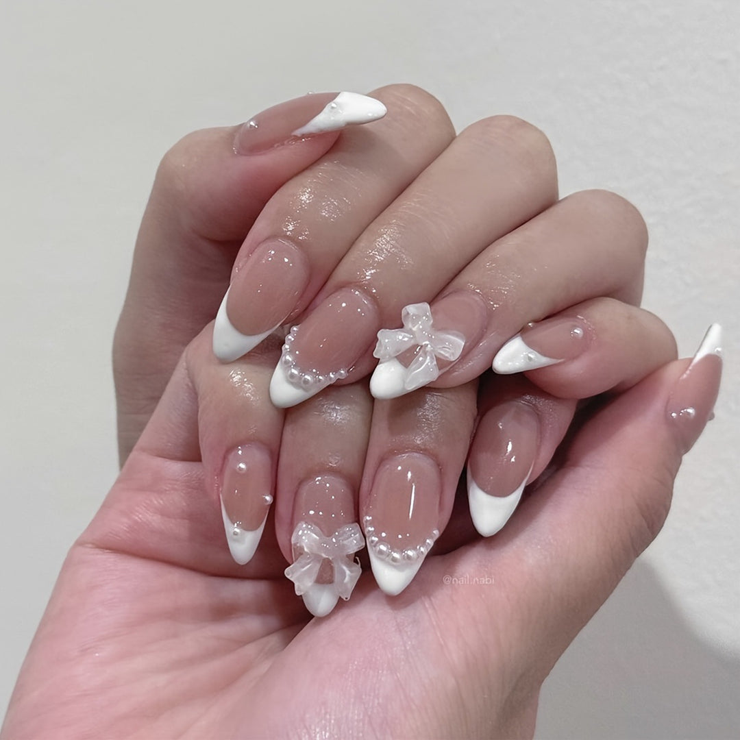 Artificial nail set with elegant decorative elements Kalsten