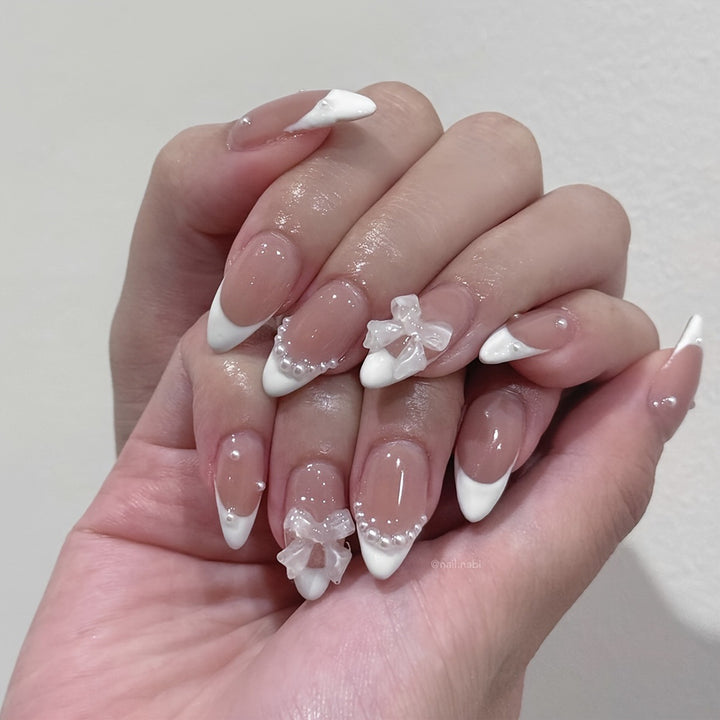 Artificial nail set with elegant decorative elements Kalsten