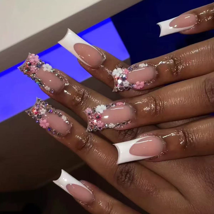 Artificial nail set with elegant 3D flowers and glitter embellishments Kalsten
