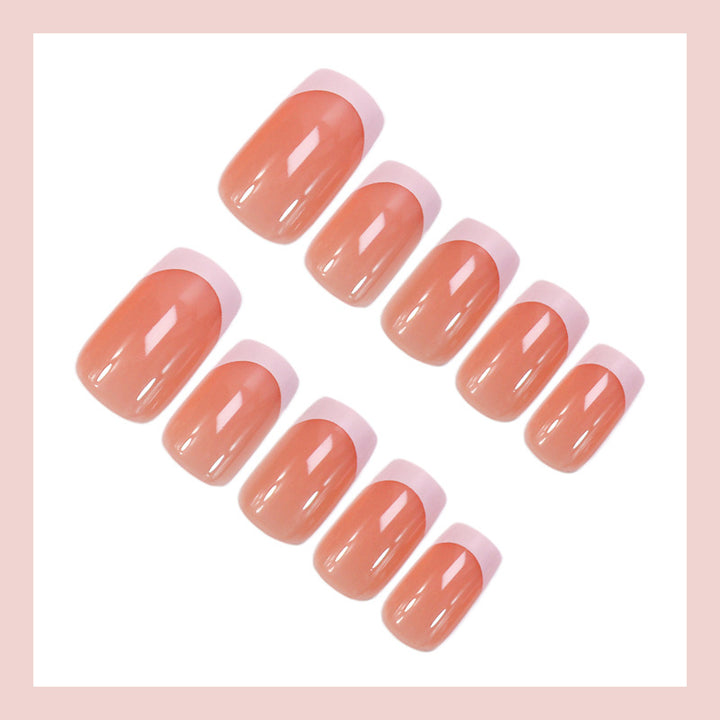 Nail set with elegant French tip and sparkling accents Kalsten
