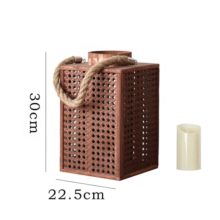 Decorative lantern holder made of natural material Kalsten
