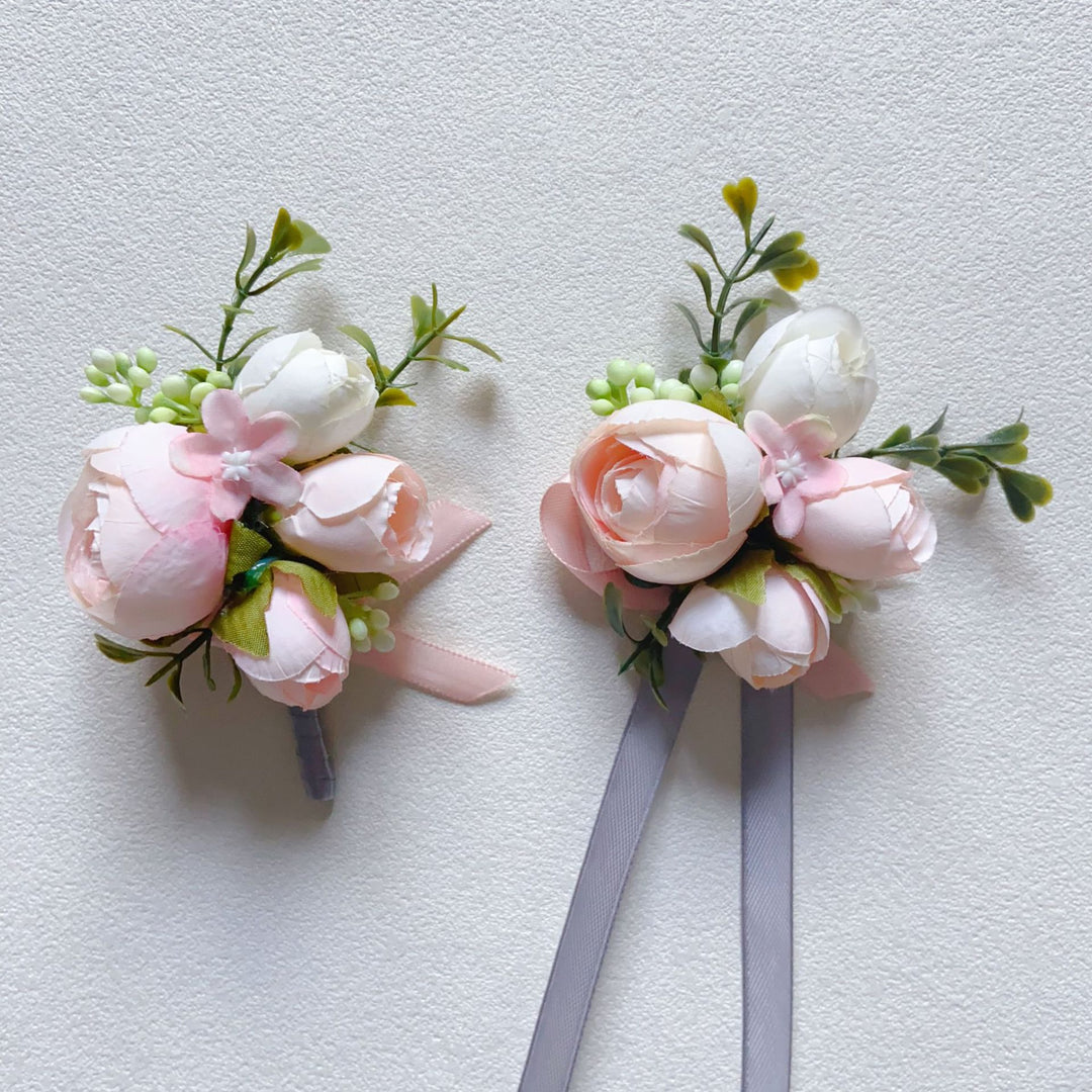 Elegant Floral Lapel Corsage