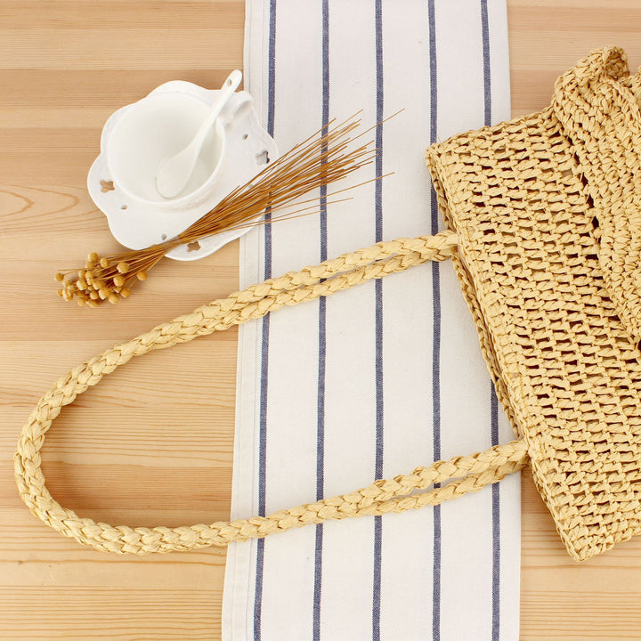 Fashionable Braided Bag with Ruffles Kalsten