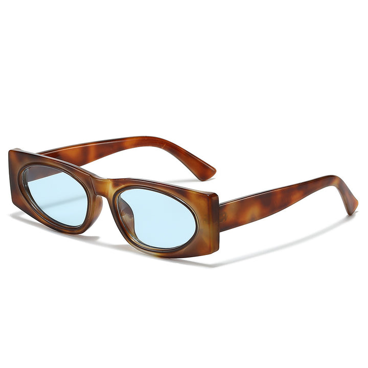 Retro-Inspired Wide-Frame Sunglasses Kalsten
