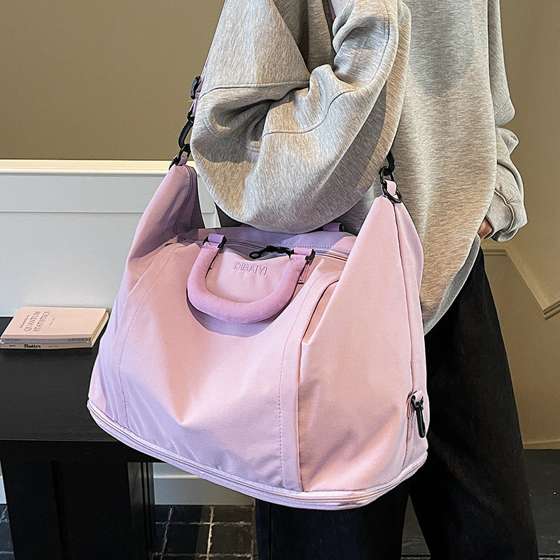 Versatile Multi-Compartment Travel Duffle Bag
