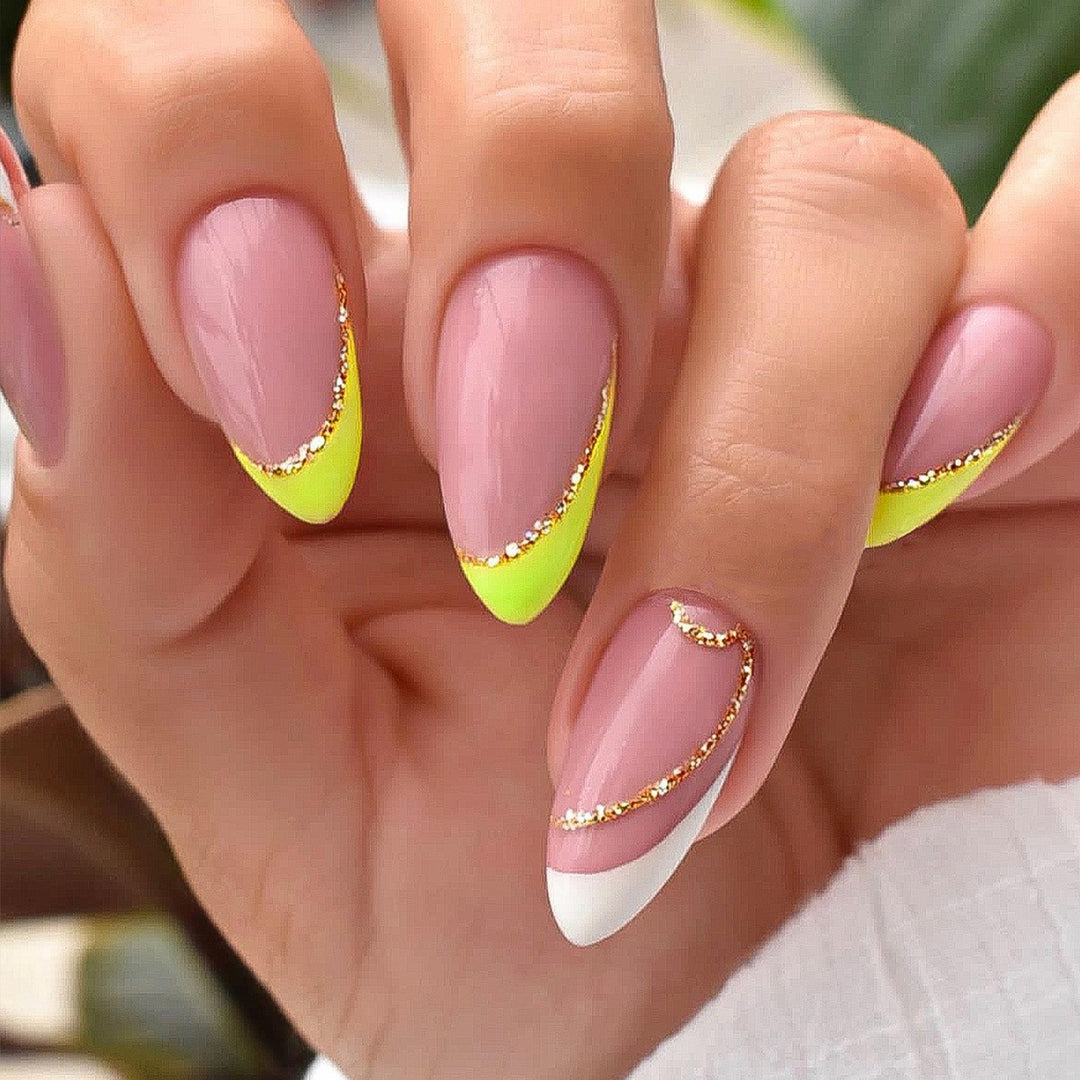 Creative nail art set with leopard pattern and glitter accents Kalsten
