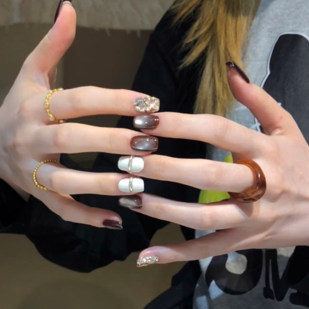Artificial nails with elegant glitter pattern Kalsten