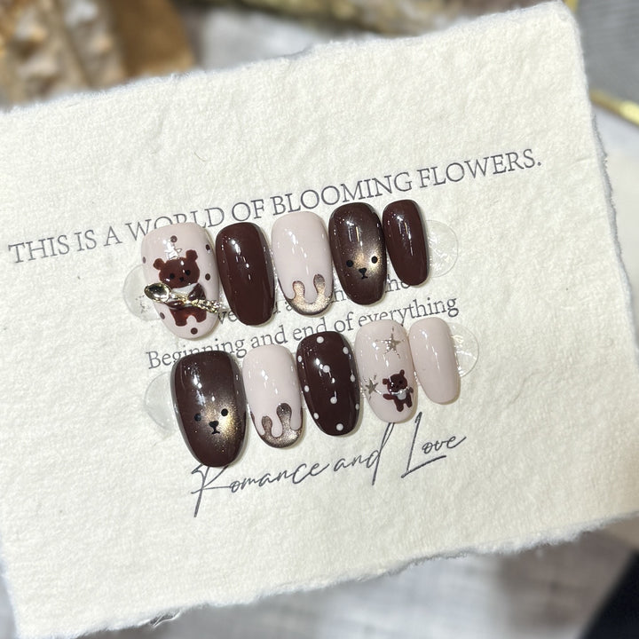 Whimsical Animal-Themed Press-On Nail Art Set Kalsten
