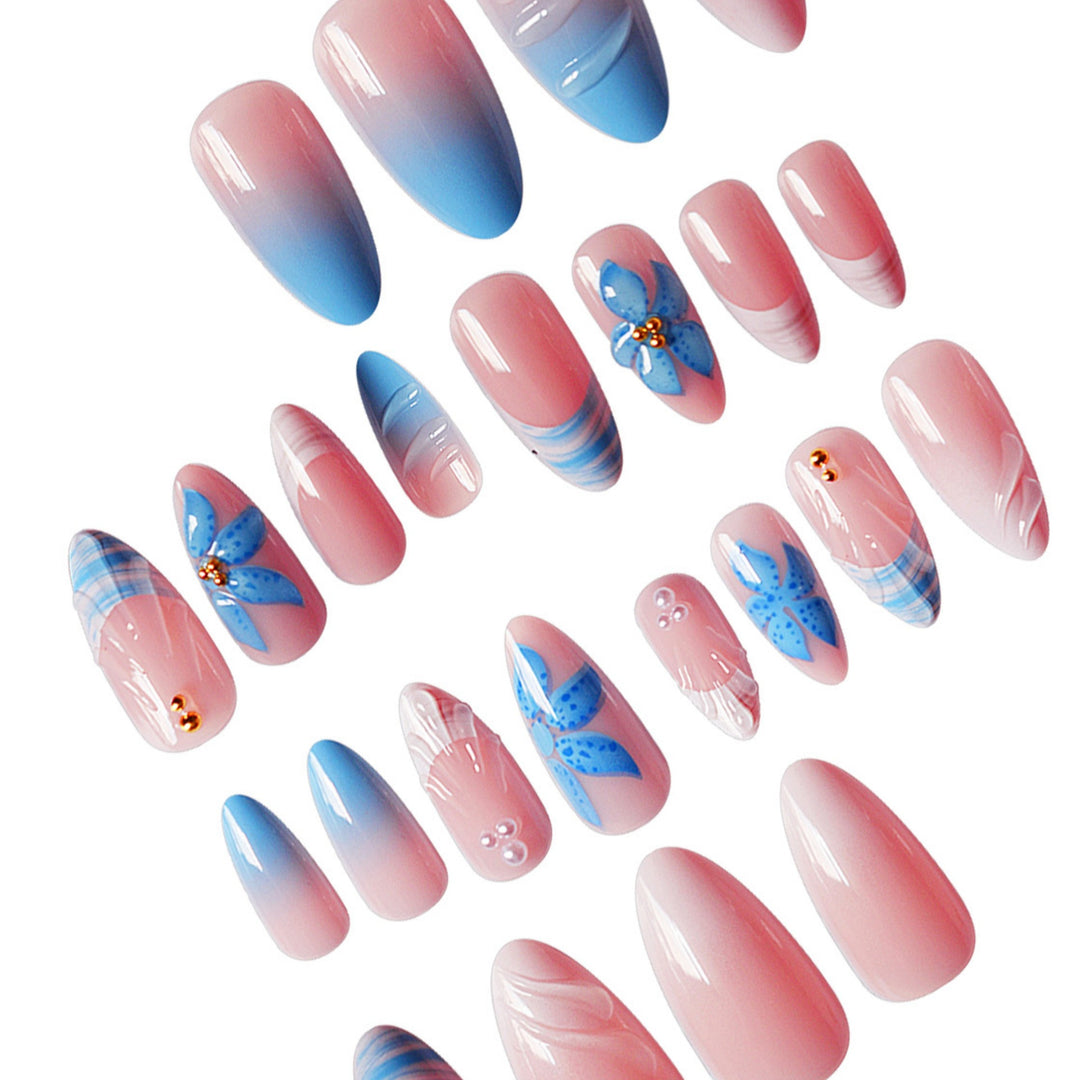 3D Floral and Ocean-Themed Nail Art Extensions Kalsten