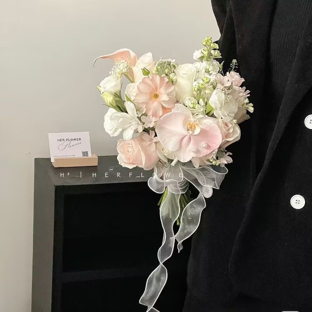 Elegant Artificial Flower Bridal Bouquet