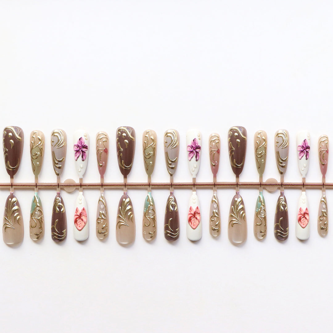Artistic Gel Nail Design Kalsten