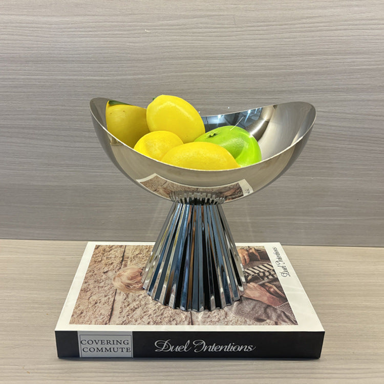 Elegant Sculptural Metallic Centerpiece