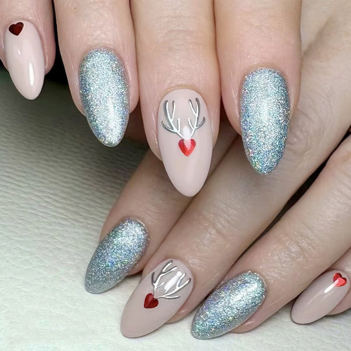Artistic Holiday-Themed Press-On Nail Set Kalsten