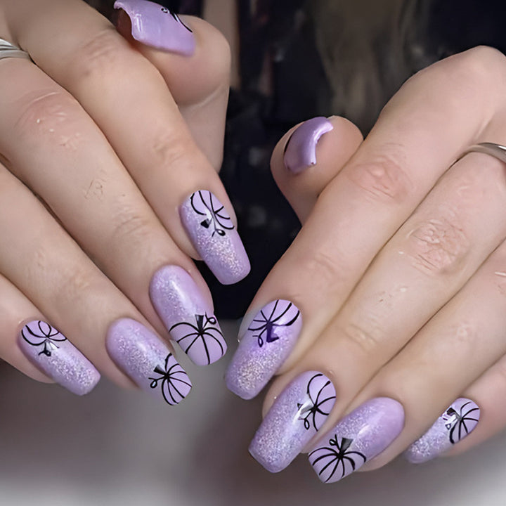 Charming Decorative Press-On Nails Kalsten