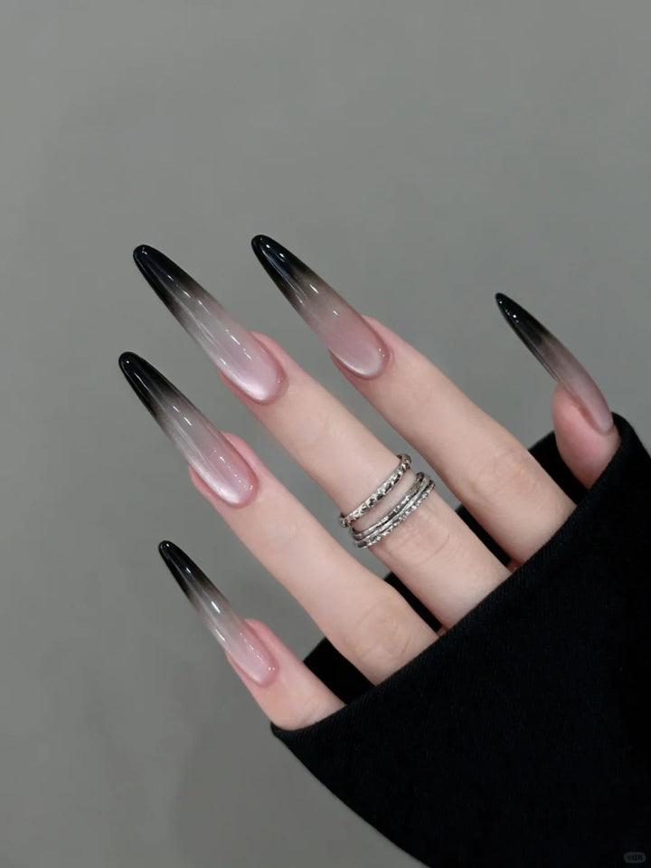 Artistic Heart Pattern Nail Art Extensions Kalsten