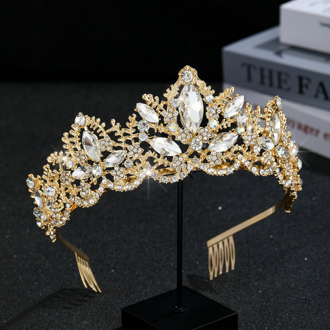 Ladies Glamorous Tiara with Sparkling Crystal Decorations Kalsten