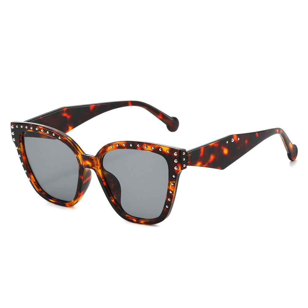 Oversized Fashion Cat-Eye Sunglasses with Rhinestone Details Kalsten