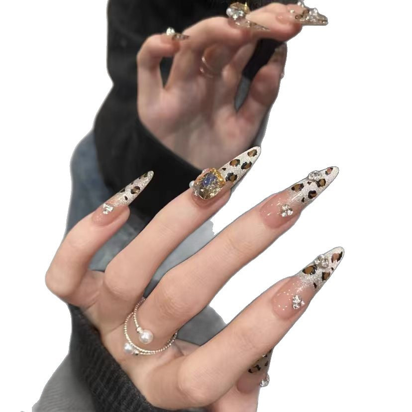 Elaborate Artistic Press-On Nail Set Kalsten