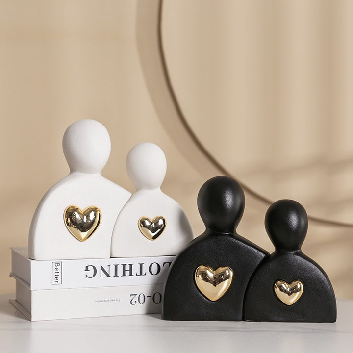 Modern Family Sculpture Kalsten