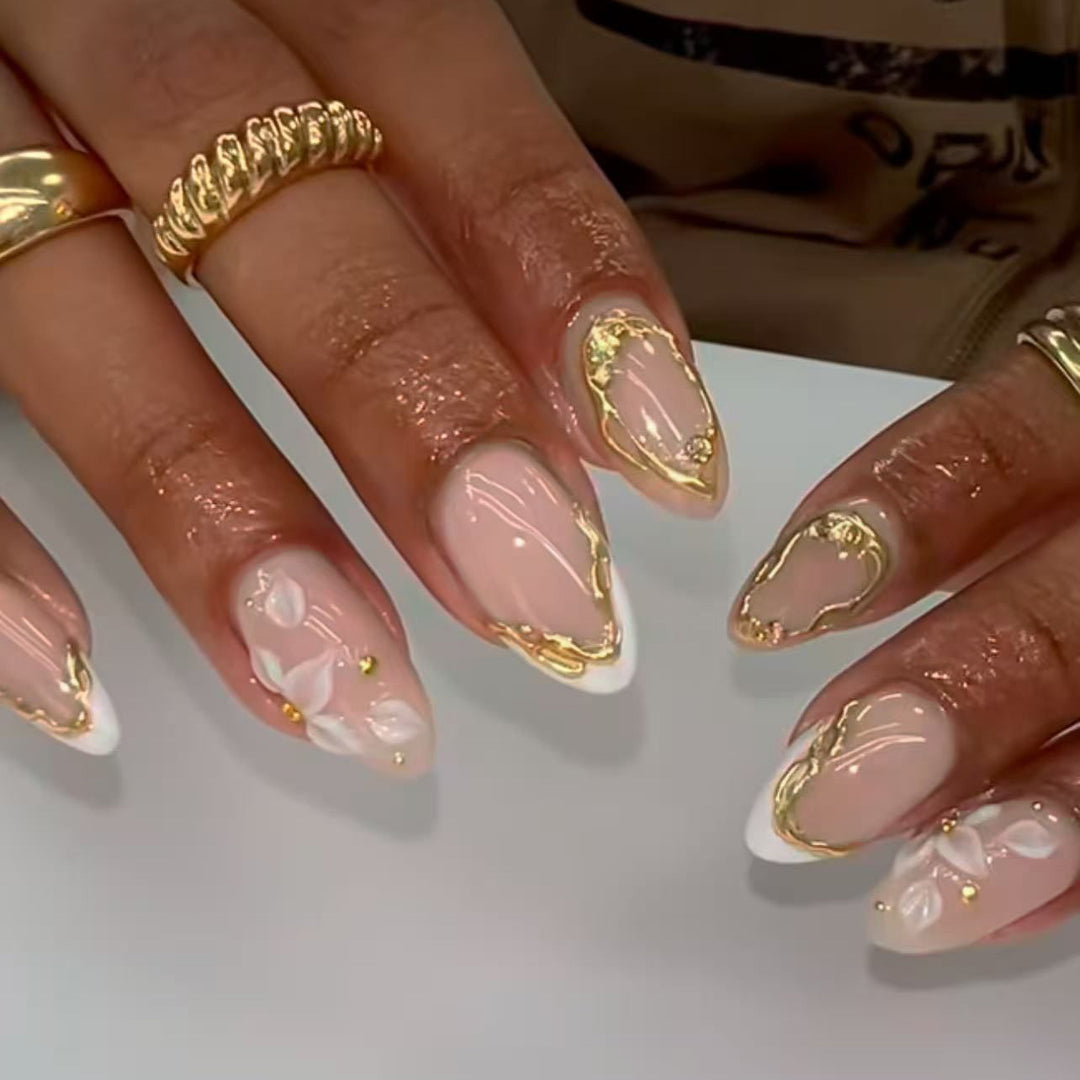 Elegant Nail Art Kalsten